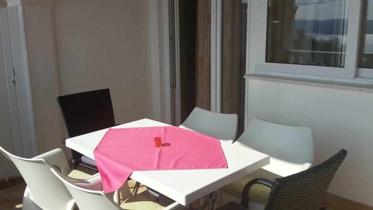 As Brela Hotel Exterior photo